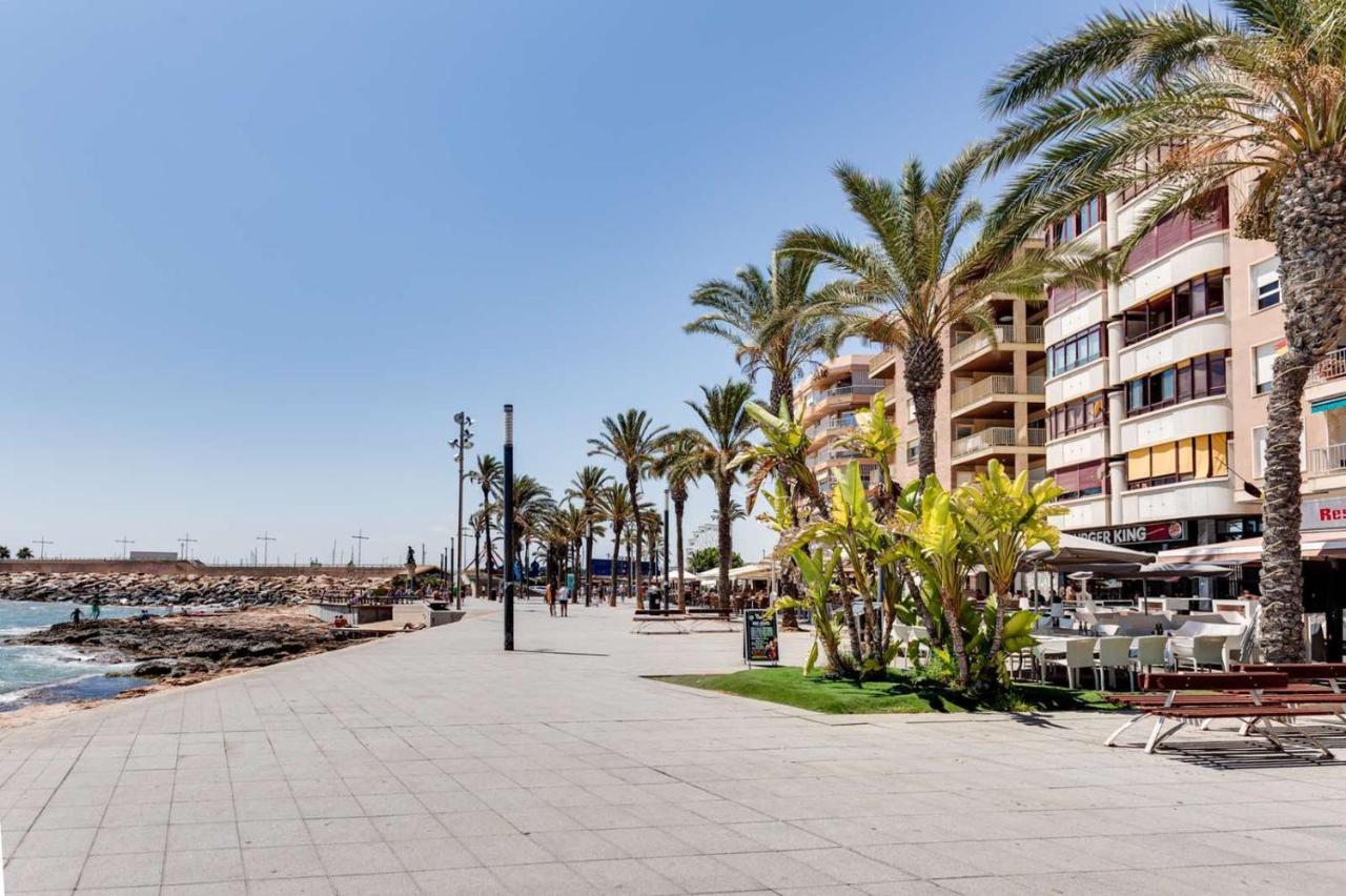 Сomfortable Apartament Caballero De Rodas Torrevieja Extérieur photo