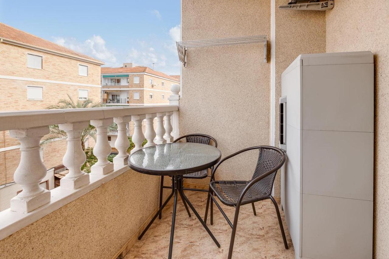 Сomfortable Apartament Caballero De Rodas Torrevieja Extérieur photo